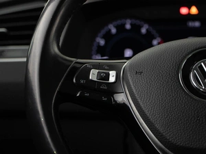 Внедорожник Volkswagen Tiguan 2018 года, 2827077 рублей, Москва