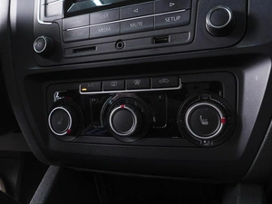 Седан Volkswagen Jetta 2016 года, 1260000 рублей, Ростов-на-Дону