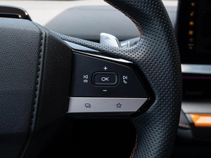 Лифтбек Changan UNI-V 2023 года, 2250000 рублей, Краснодар