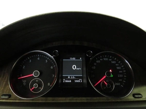 Седан Volkswagen Passat 2014 года, 1380000 рублей, Калуга