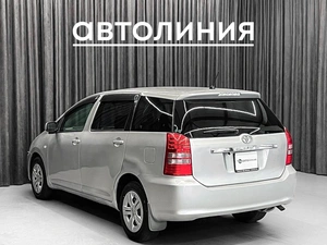 Минивэн Toyota Wish 2003 года, 800000 рублей, Красноярск