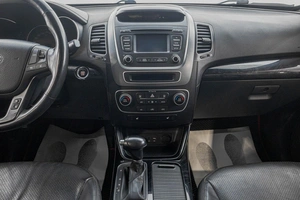 Внедорожник Kia Sorento 2017 года, 2099000 рублей, Барнаул