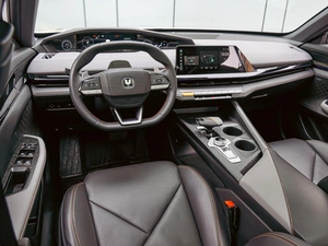 Лифтбек Changan UNI-V 2023 года, 2450000 рублей, Краснодар