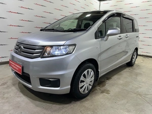 Минивэн Honda Freed 2010 года, 995000 рублей, Красноярск