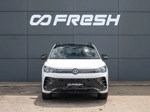 Внедорожник Volkswagen Tiguan L 2026 года, 5000000 рублей, Краснодар