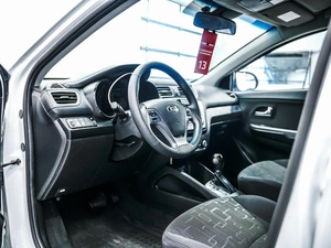 Седан Kia Rio 2016 года, 1090000 рублей, Красноярск