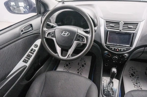 Седан Hyundai Solaris 2013 года, 899000 рублей, Красноярск