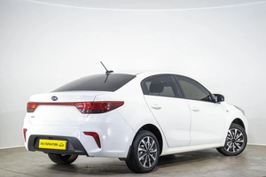 Седан Kia Rio 2018 года, 1099000 рублей, Оренбург