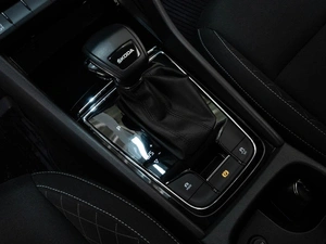 Внедорожник Skoda Karoq 2021 года, 2598000 рублей, Ставрополь