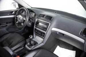Лифтбек Skoda Octavia 2013 года, 899000 рублей, Пермь