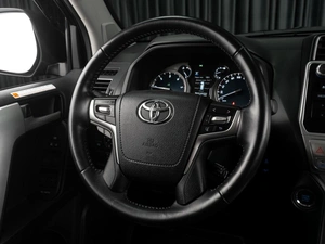 Внедорожник Toyota Land Cruiser Prado 2019 года, 5459000 рублей, Тюмень