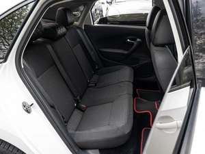 Седан Volkswagen Polo 2011 года, 705000 рублей, Краснодар