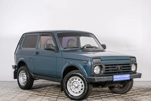 Внедорожник ВАЗ (LADA) 4x4 (Нива) 2010 года, 619000 рублей, Красноярск