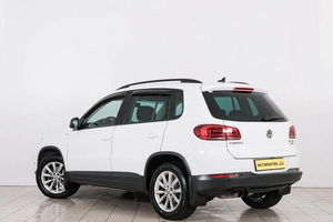 Внедорожник Volkswagen Tiguan 2014 года, 1669000 рублей, Красноярск