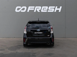Универсал Toyota Prius Alpha 2015 года, 1905000 рублей, Краснодар