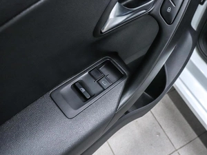 Седан Volkswagen Polo 2019 года, 1379000 рублей, Красноярск