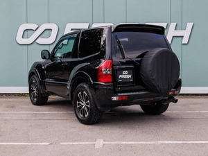 Внедорожник Mitsubishi Pajero 2005 года, 899000 рублей, Большой Сочи