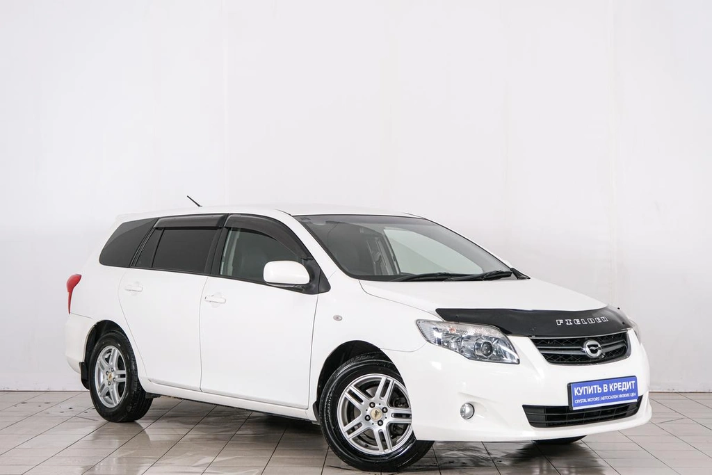 Универсал Toyota Corolla Fielder 2010 года, 889000 рублей, Красноярск
