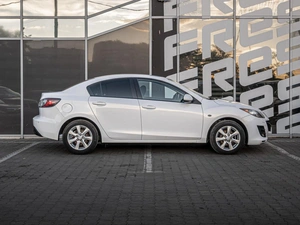 Седан Mazda 3 2009 года, 650000 рублей, Краснодар