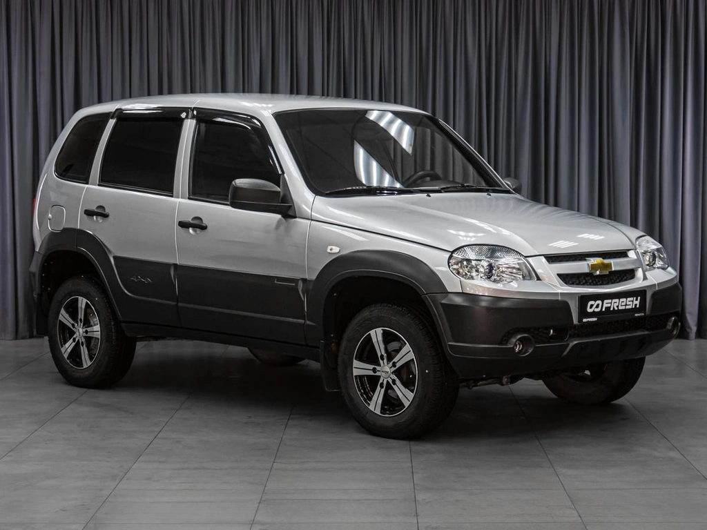 Внедорожник Chevrolet Niva 2019 года, 939000 рублей, Тюмень