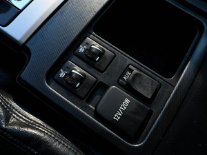 Внедорожник Toyota Land Cruiser Prado 2012 года, 2569000 рублей, Волгоград