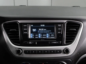 Седан Hyundai Solaris 2017 года, 1280000 рублей, Тюмень