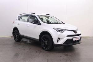 Внедорожник Toyota RAV4 2018 года, 2620000 рублей, Брянск