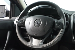 Седан Renault Logan 2016 года, 859000 рублей, Новосибирск