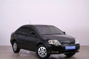 Седан Toyota Corolla 2004 года, 749000 рублей, Омск