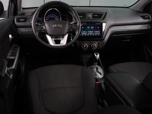 Хетчбэк Kia Rio 2014 года, 970000 рублей, Воронеж