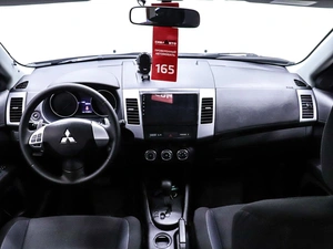 Внедорожник Mitsubishi Outlander 2011 года, 1200000 рублей, Красноярск