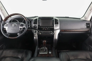 Внедорожник Toyota Land Cruiser 2013 года, 3639000 рублей, Пермь