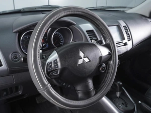 Внедорожник Mitsubishi Outlander 2012 года, 1275000 рублей, Ростов-на-Дону