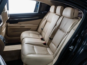 Седан BMW 7 серия 2011 года, 2149000 рублей, Тюмень