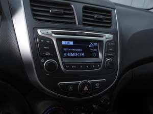 Хетчбэк Hyundai Solaris 2014 года, 960000 рублей, Ростов-на-Дону