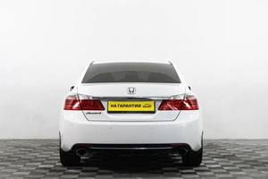 Седан Honda Accord 2013 года, 1759000 рублей, Сургут