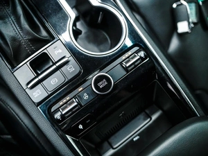 Седан Kia K5 2020 года, 2599000 рублей, Красноярск