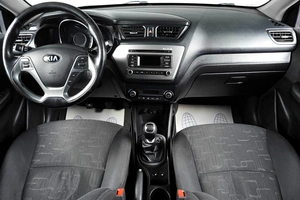 Хетчбэк Kia Rio 2016 года, 979000 рублей, Тюмень