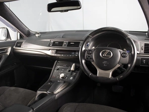 Хетчбэк Lexus CT 2015 года, 1410000 рублей, Омск