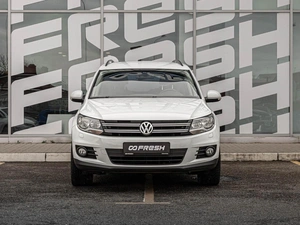 Внедорожник Volkswagen Tiguan 2015 года, 1543000 рублей, Краснодар