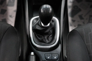 Седан Kia Rio 2013 года, 869000 рублей, Омск