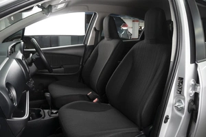 Хетчбэк Toyota Vitz 2017 года, 1000000 рублей, Омск