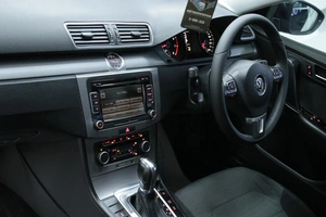 Универсал Volkswagen Passat 2011 года, 1048000 рублей, Солонцы