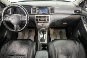 Седан Toyota Corolla 2006 года, 799000 рублей, Барнаул