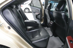 Седан Toyota Camry 2012 года, 1778000 рублей, Солонцы