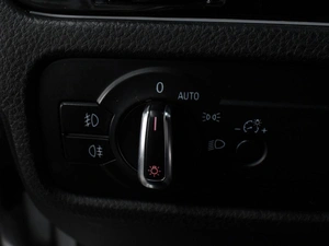 Внедорожник Volkswagen Touareg 2012 года, 1965000 рублей, Воронеж