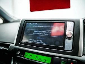 Минивэн Toyota Wish 2012 года, 1350000 рублей, Красноярск