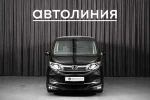 Минивэн Honda Stepwgn Spada 2016 года, 1950000 рублей, Красноярск