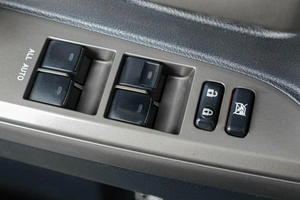 Внедорожник Toyota Land Cruiser 2010 года, 3299000 рублей, Тюмень