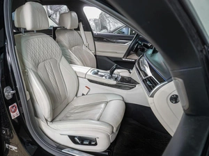Седан BMW 7 серия 2016 года, 2999000 рублей, Воронеж